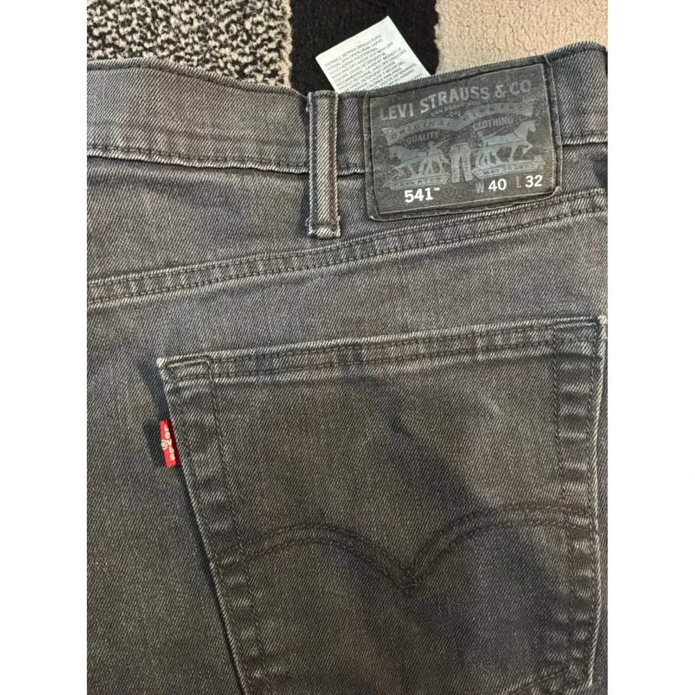 Levi's 541 Athletic‎ Taper Jeans Mens 40x32 Dark Grey Excellent